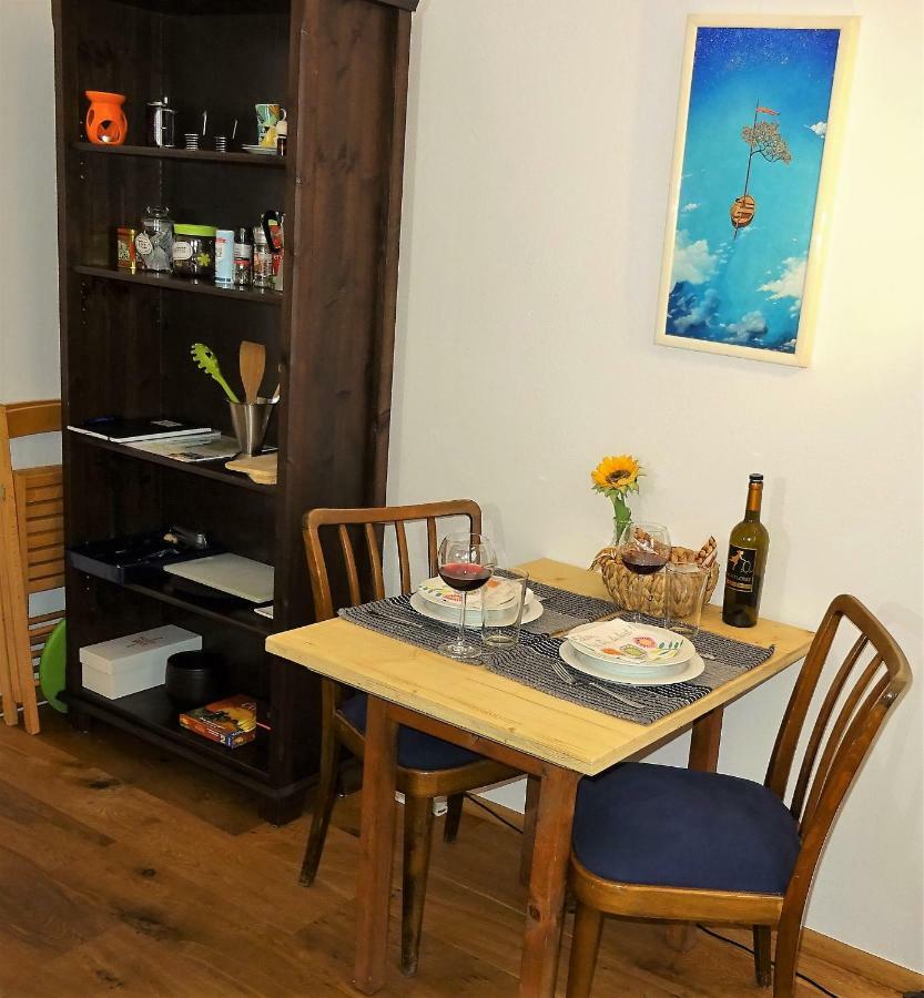 Appartement Lovely, With Balcony *