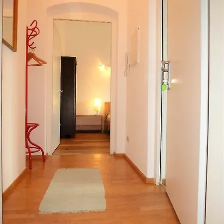 Lovely, Central Apartment With Balcony Innsbruck Extérieur photo