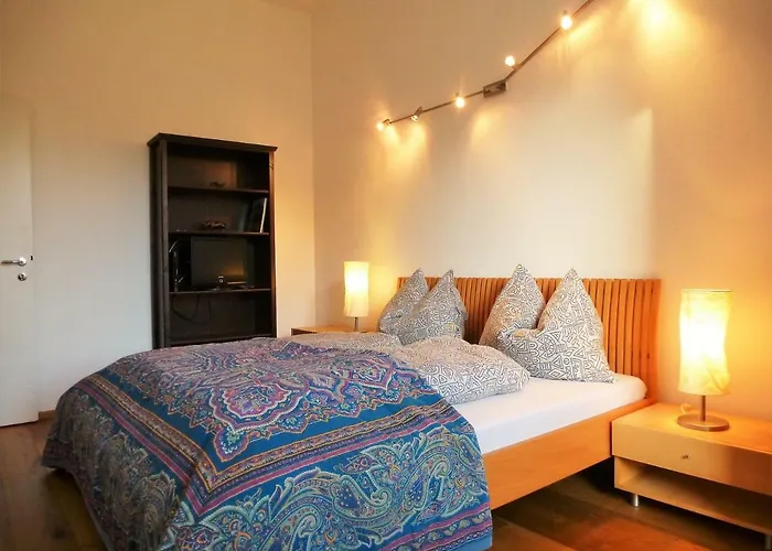 Lovely, Central Apartment With Balcony